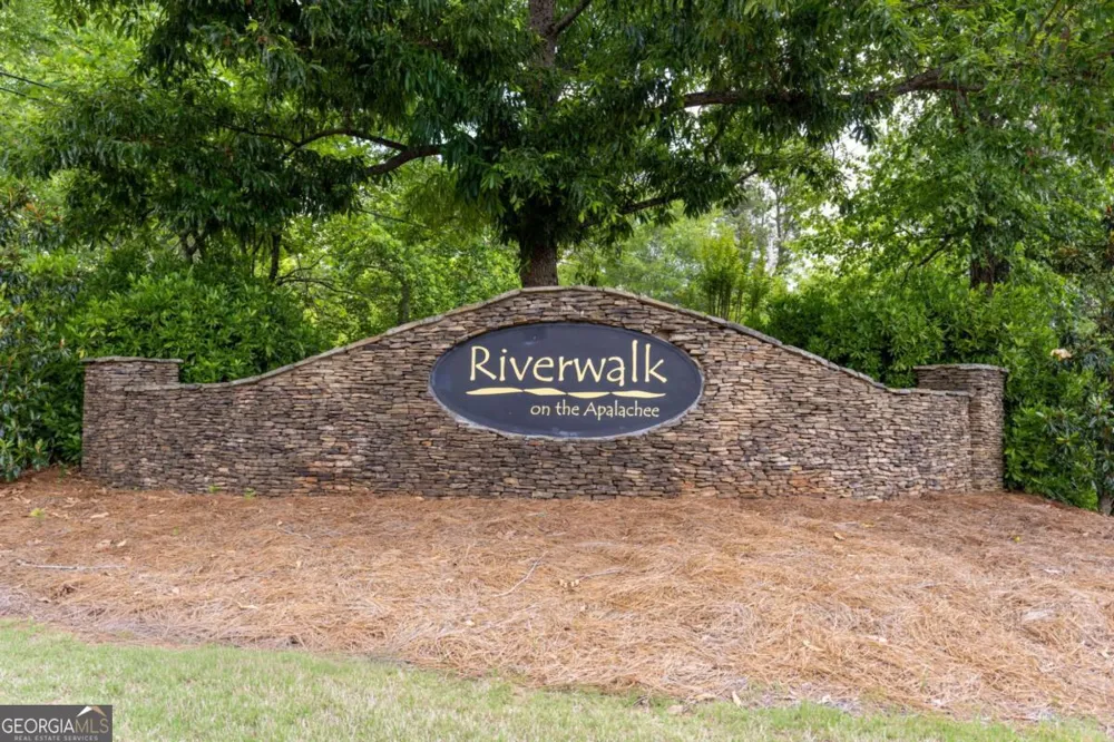 1441 Riverwalk RD Bishop, GA 30621