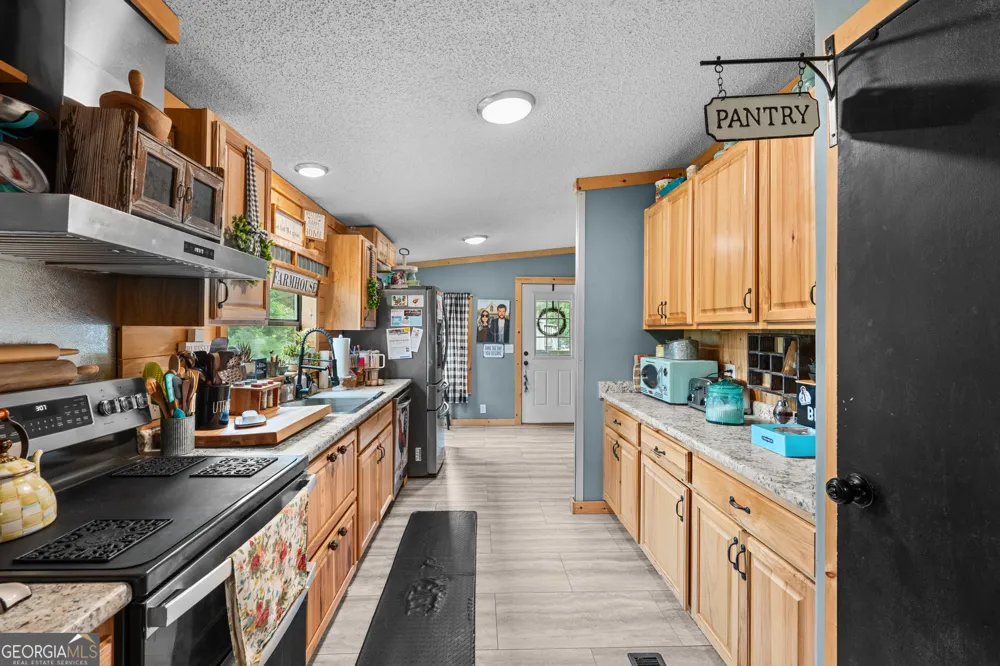 67 Lagoon RD Statesboro, GA 30461