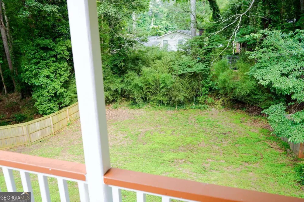 1572 Darwen LN Tucker, GA 30084