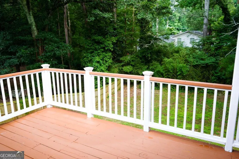 1572 Darwen LN Tucker, GA 30084