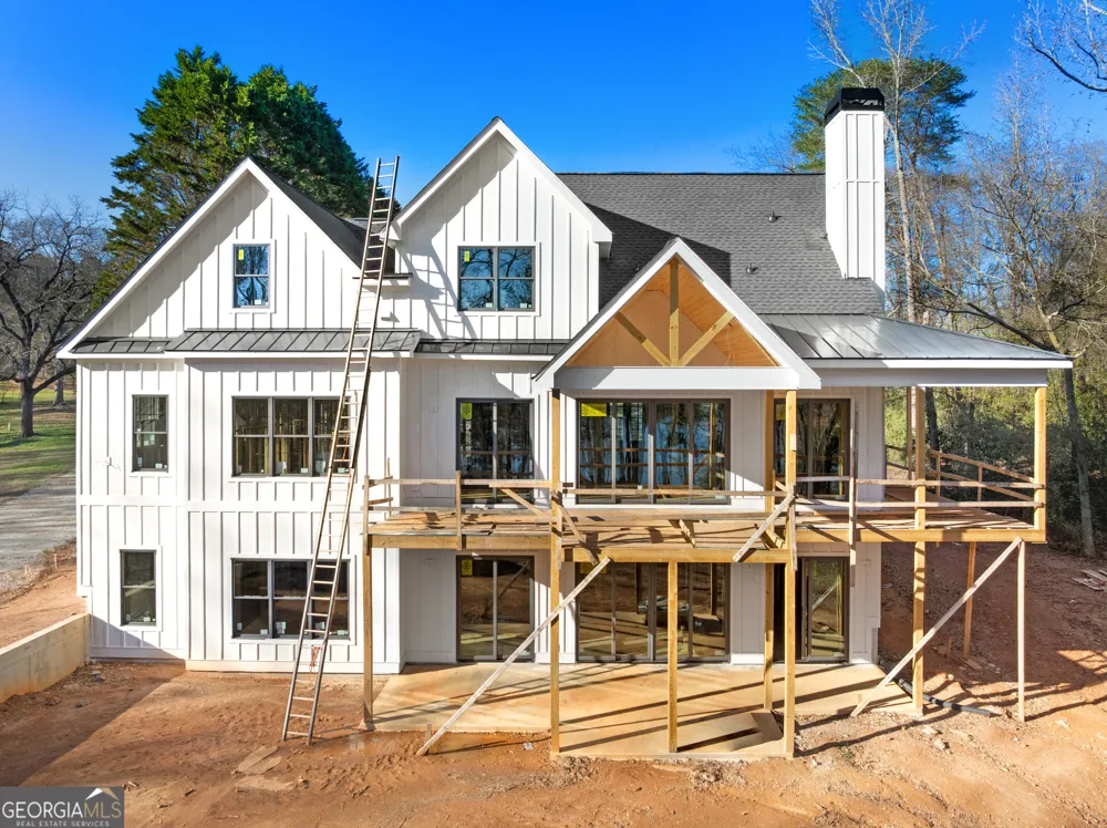 202 Cherry Rose LN Hartwell, GA 30643