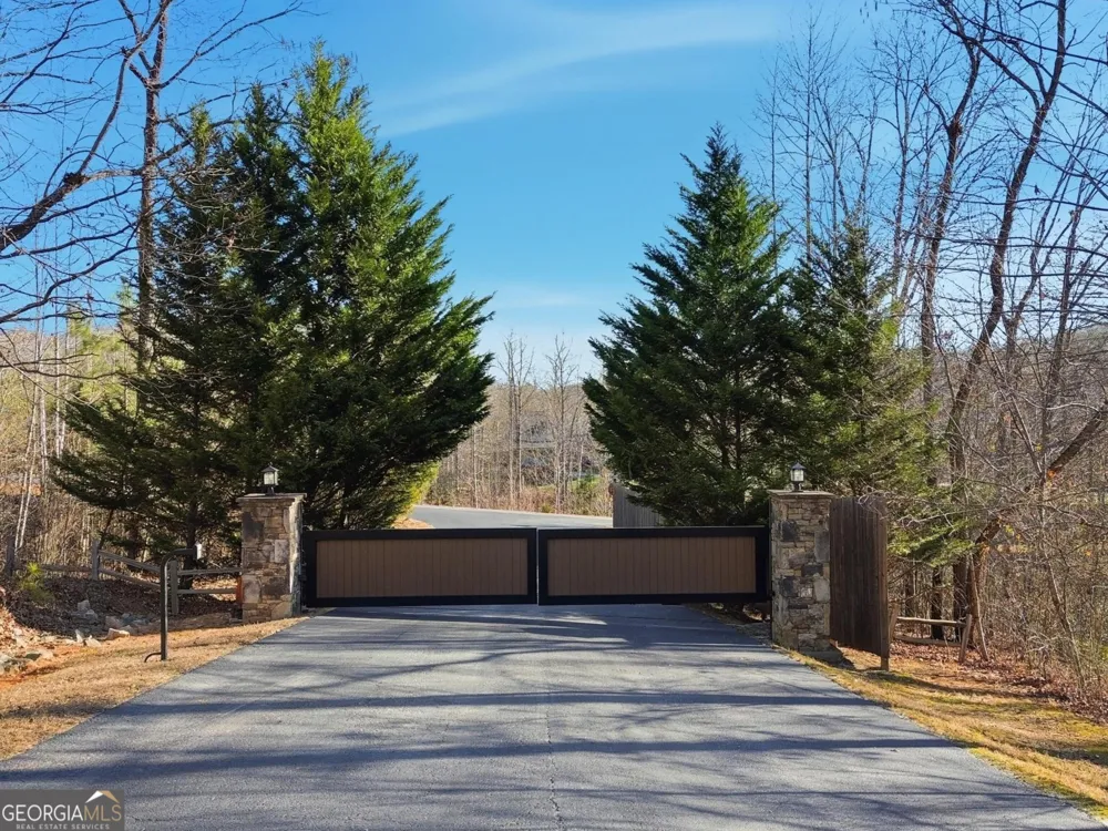 426 Rockhouse XING Demorest, GA 30535