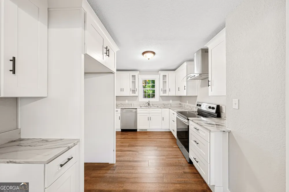 106 Hart TER Hartwell, GA 30643