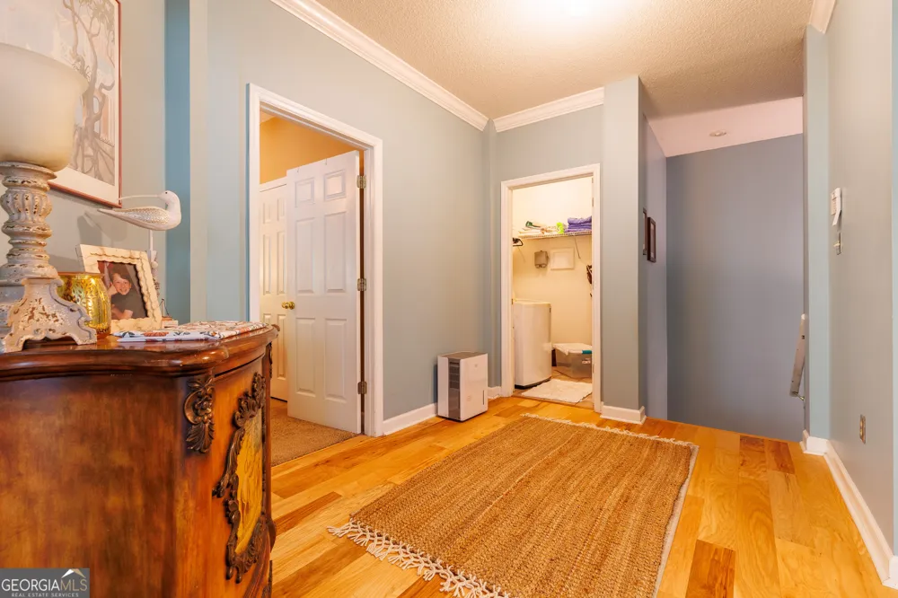 2502 B Jerry Jones DR Valdosta, GA 31602