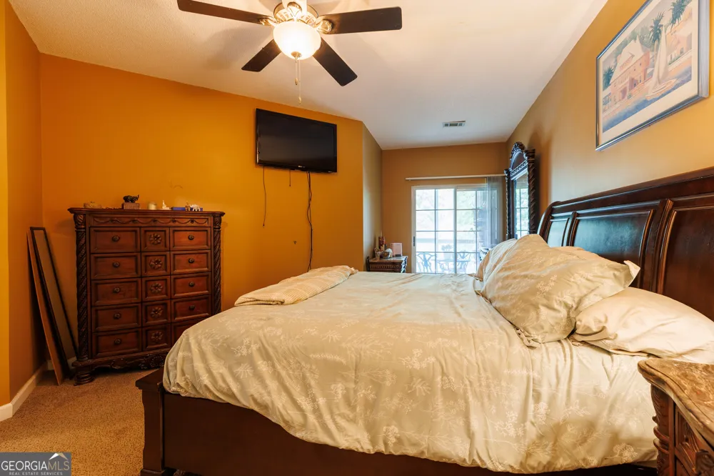 2502 B Jerry Jones DR Valdosta, GA 31602