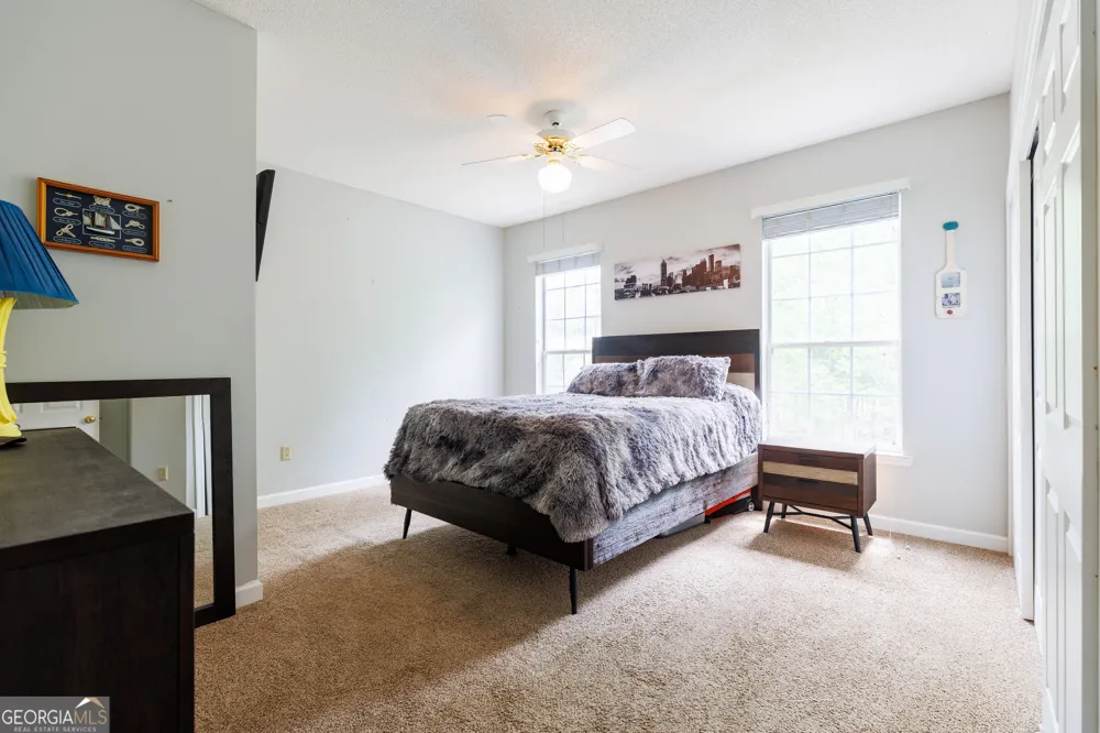 2502 B Jerry Jones DR Valdosta, GA 31602
