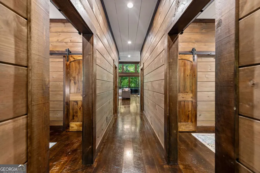 44 Magnolia TRL McCaysville, GA 30555