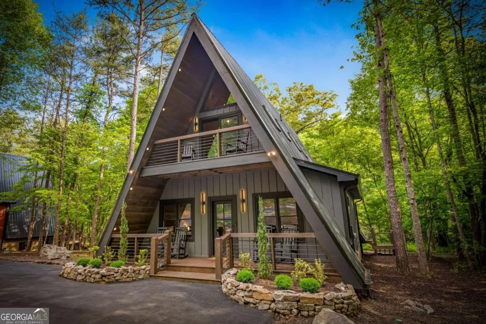 44 Magnolia TRL McCaysville, GA 30555