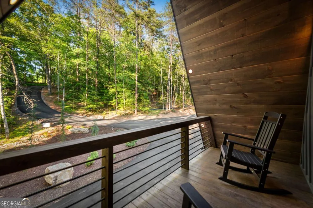 44 Magnolia TRL McCaysville, GA 30555