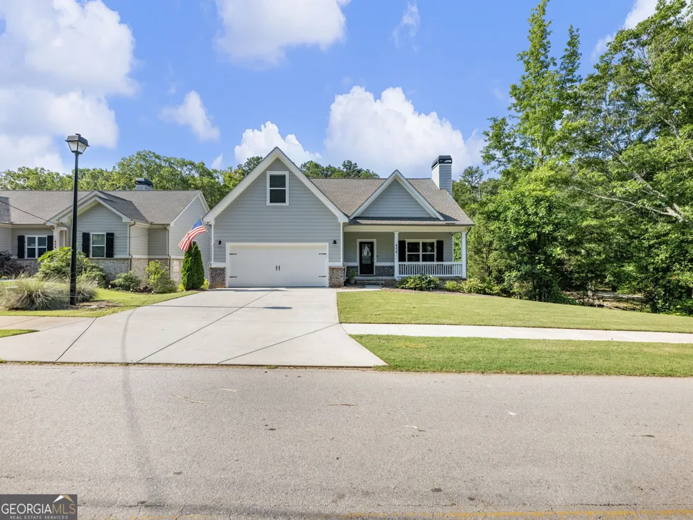 406 Sunset DR Statham, GA 30666