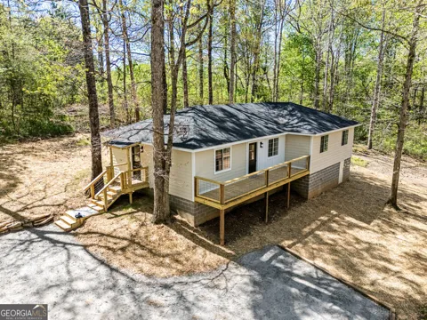 684 Faith LN
