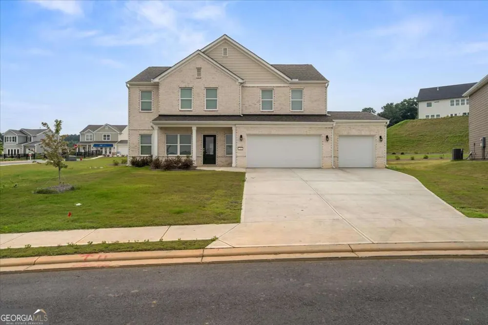 100 Wildflower CIR Calhoun, GA 30701
