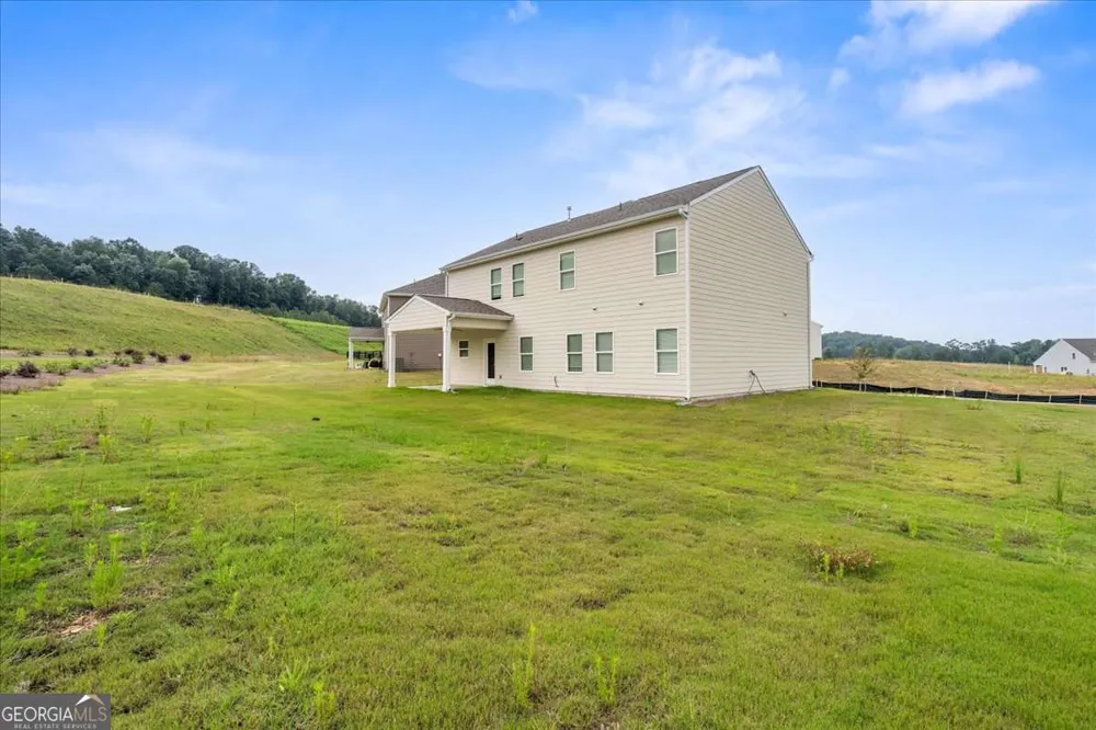 100 Wildflower CIR Calhoun, GA 30701