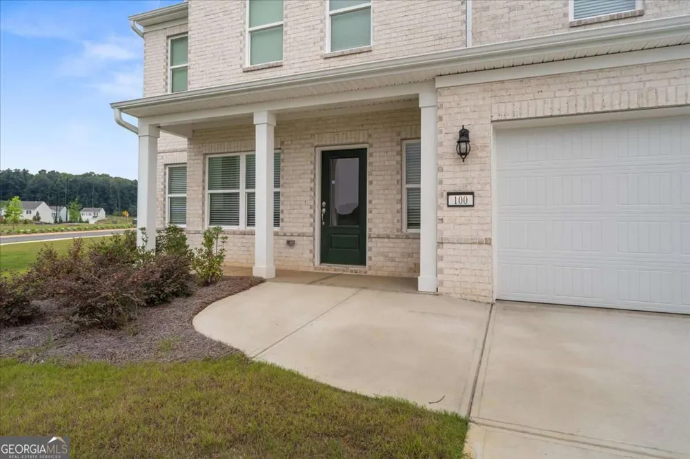 100 Wildflower CIR Calhoun, GA 30701