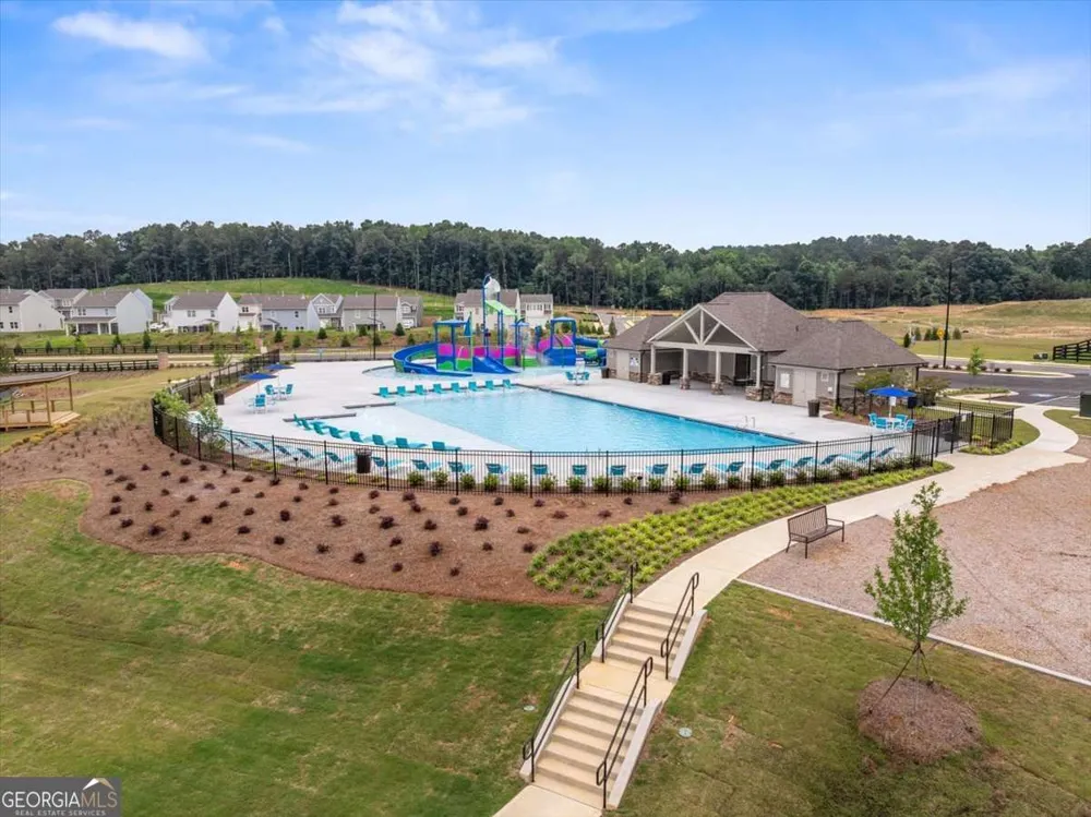 100 Wildflower CIR Calhoun, GA 30701