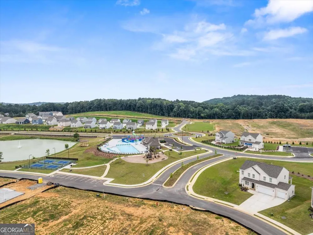 100 Wildflower CIR Calhoun, GA 30701