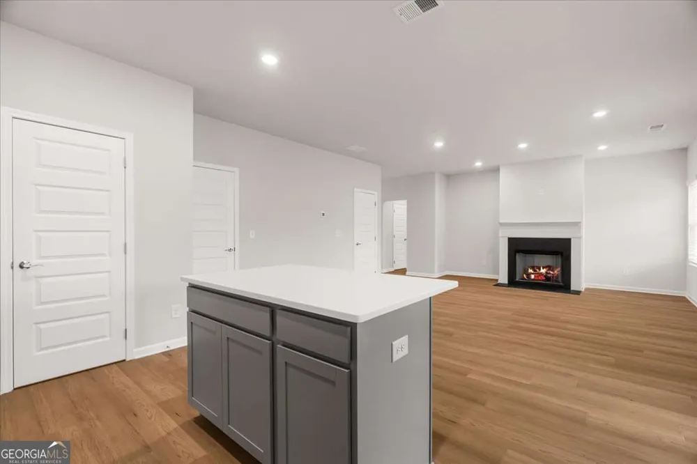 100 Wildflower CIR Calhoun, GA 30701