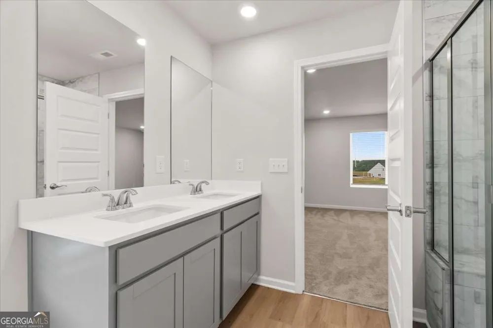 100 Wildflower CIR Calhoun, GA 30701