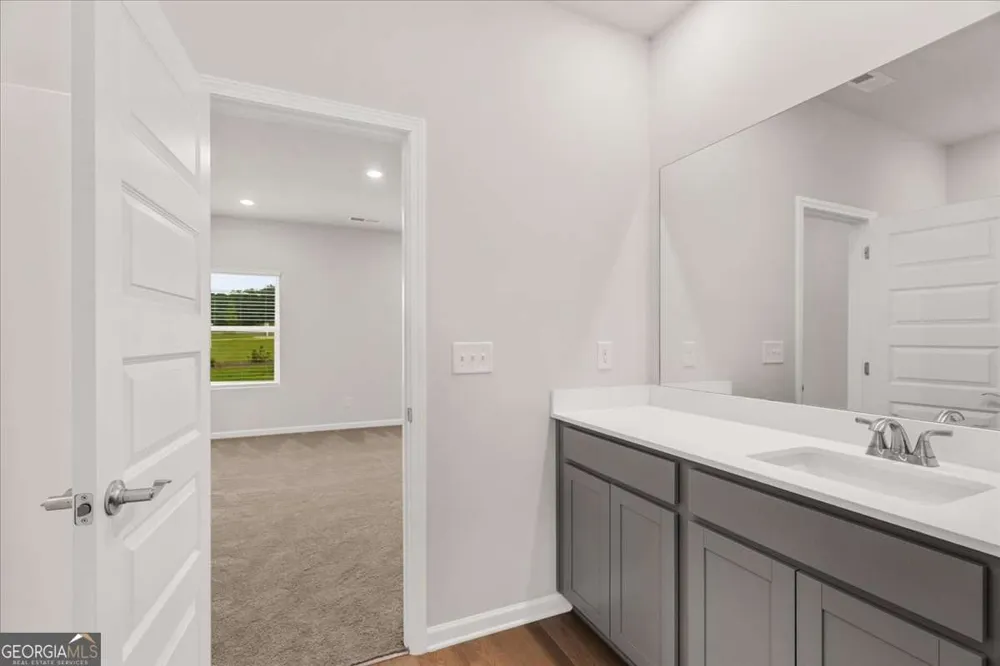 100 Wildflower CIR Calhoun, GA 30701