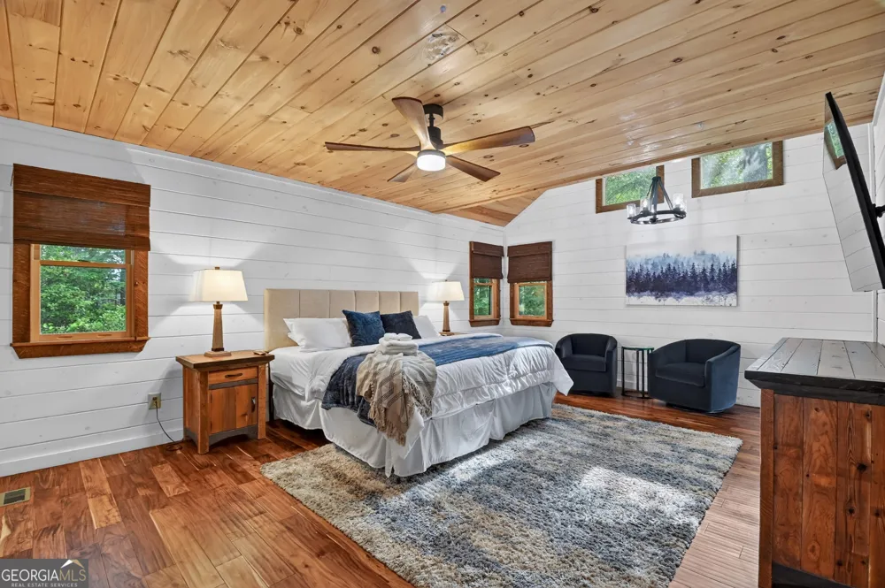 255 Indian Ridge RD Epworth, GA 30541