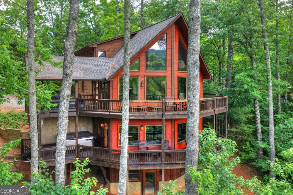 255 Indian Ridge RD Epworth, GA 30541
