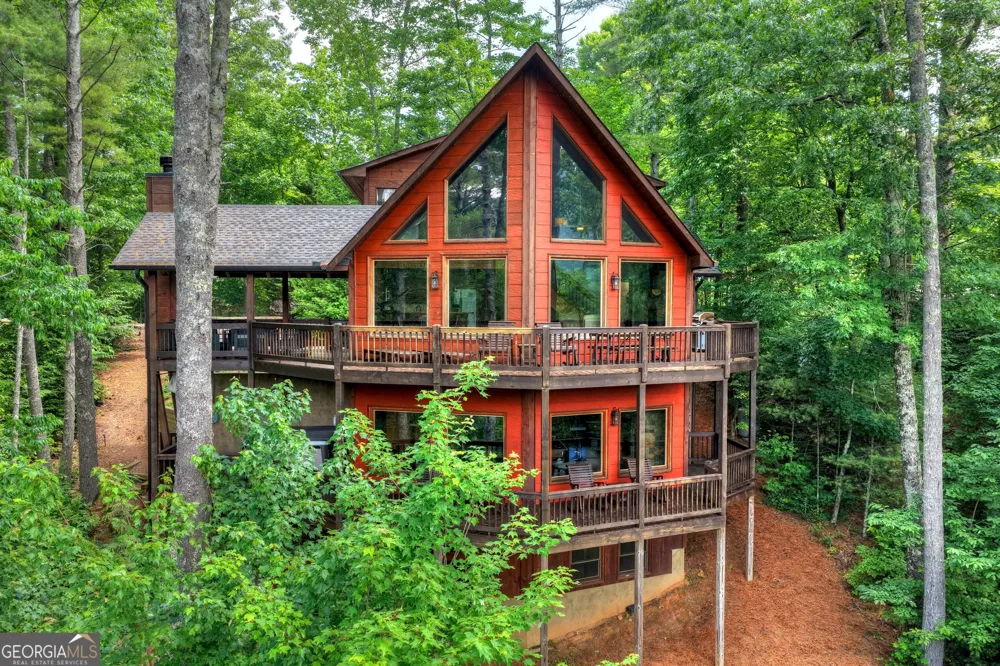 255 Indian Ridge RD Epworth, GA 30541