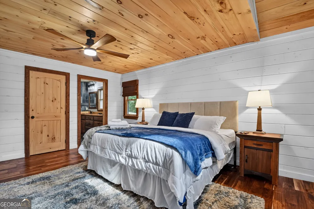 255 Indian Ridge RD Epworth, GA 30541