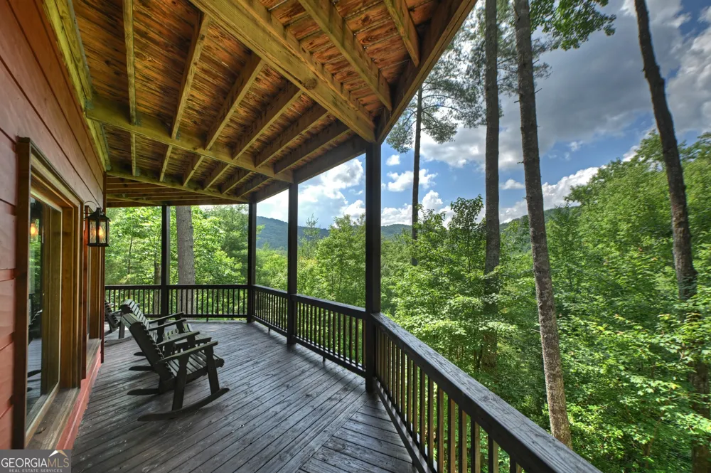 255 Indian Ridge RD Epworth, GA 30541