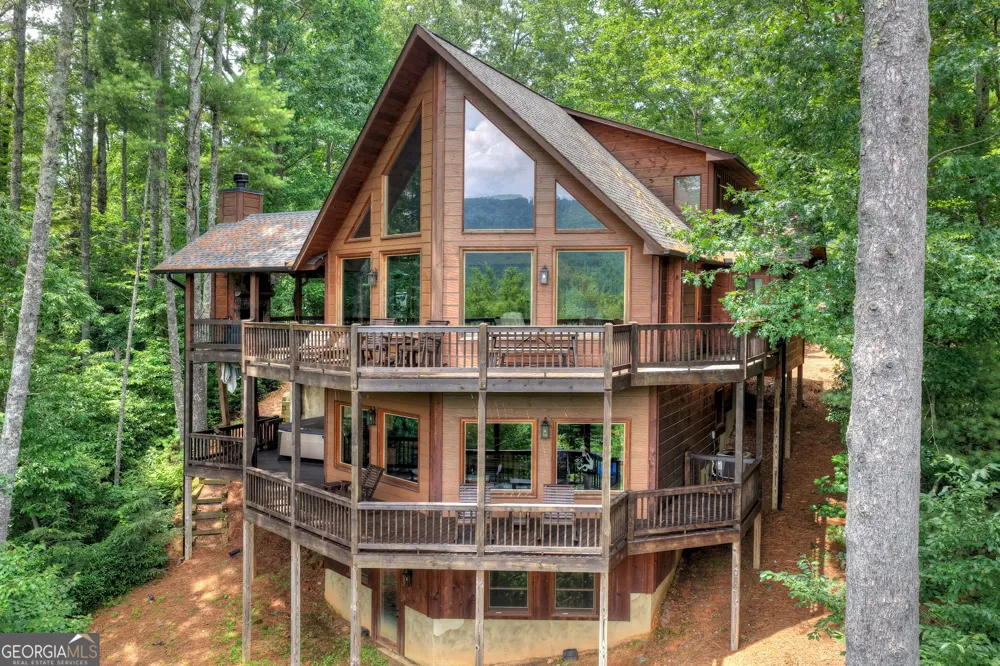 255 Indian Ridge RD Epworth, GA 30541