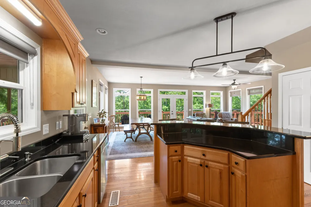 70 Camellia Lane Wedowee, AL 36278