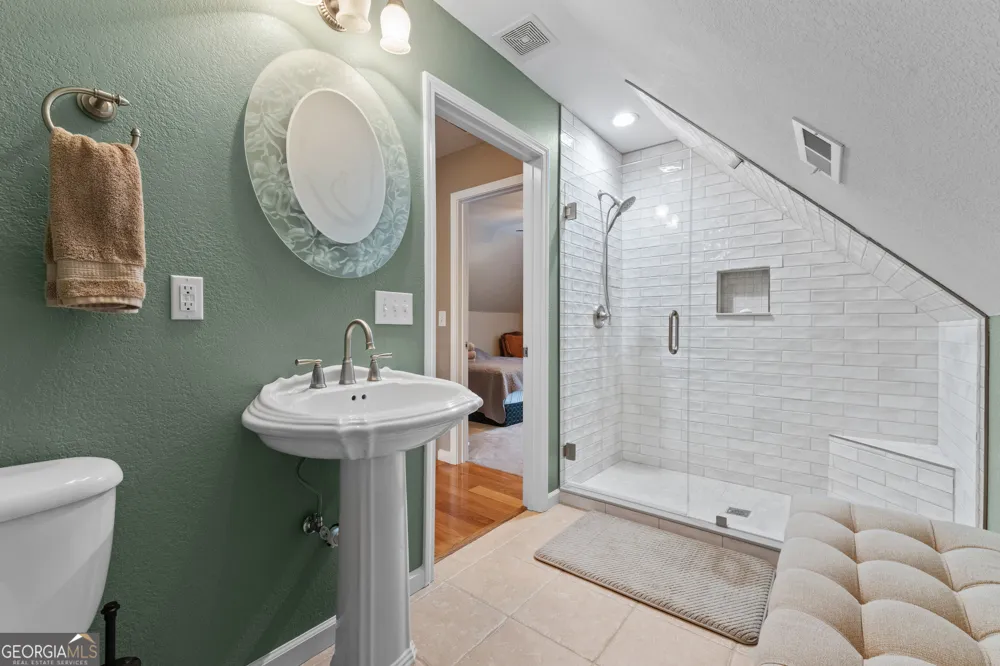 70 Camellia Lane Wedowee, AL 36278