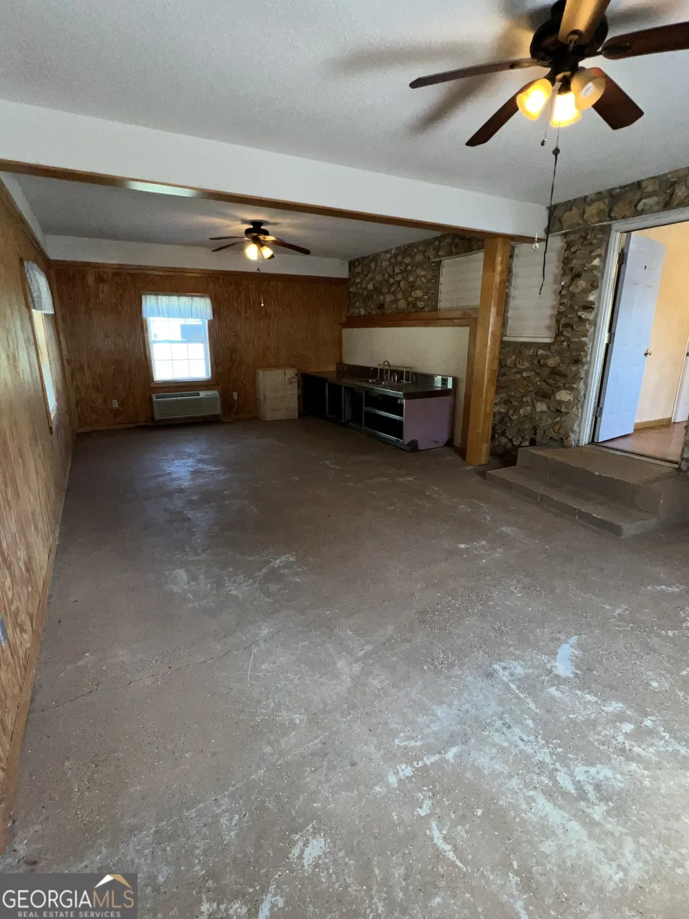 121 Coleman AVE East Dublin, GA 31027