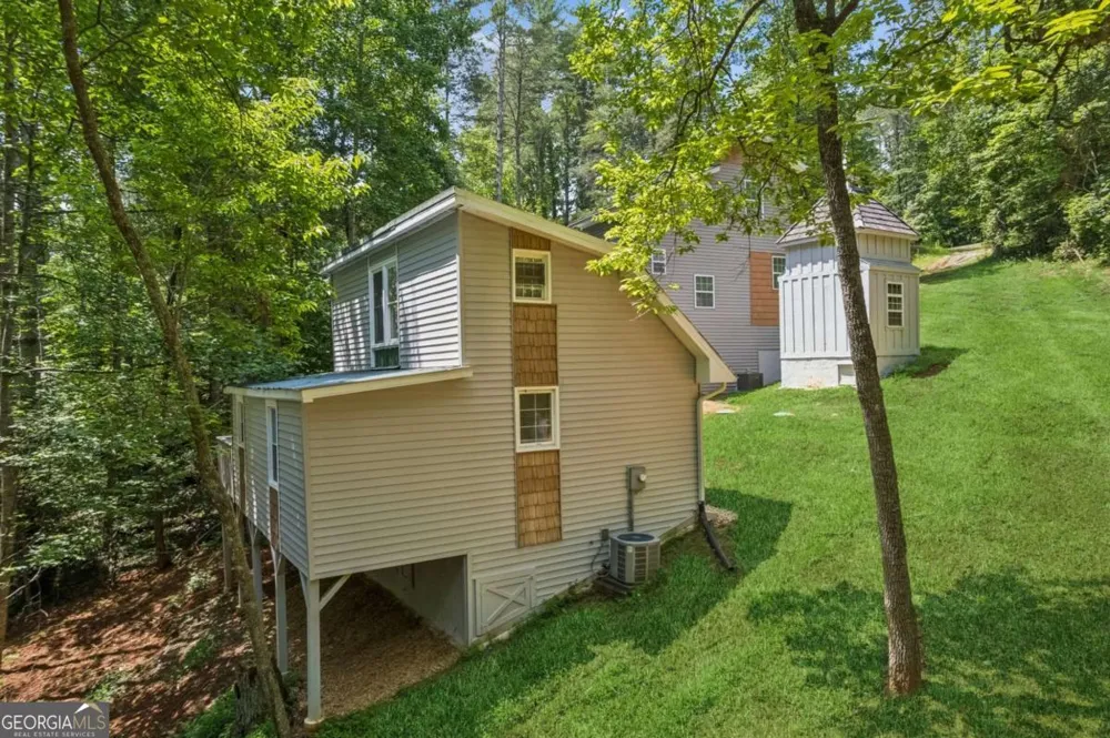 375 Deerfield DR Dahlonega, GA 30533
