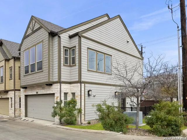 2003 McCullough San Antonio, TX 78212