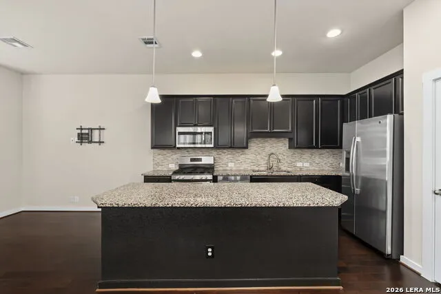 2003 McCullough San Antonio, TX 78212