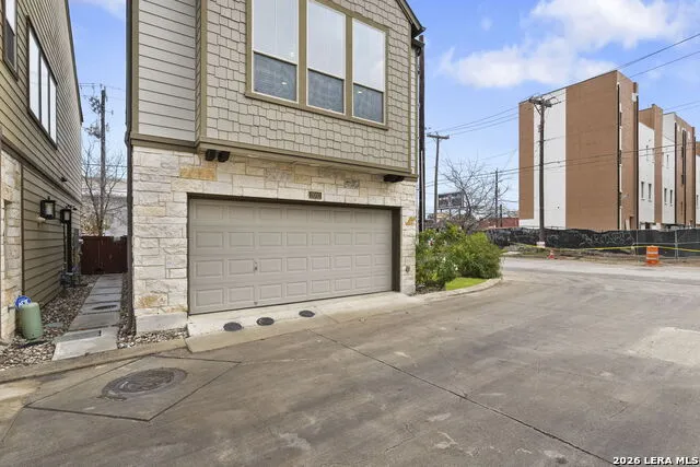 2003 McCullough San Antonio, TX 78212