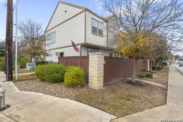 2003 McCullough San Antonio, TX 78212