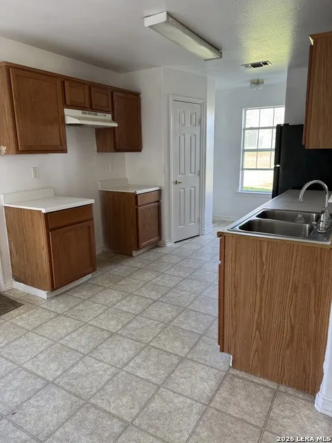112 San Antonio Street Runge, TX 78151