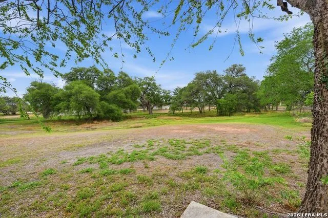 604 Schneider Poth, TX 78147