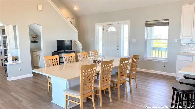 11835 Sunbather Ln Galveston, TX 77554