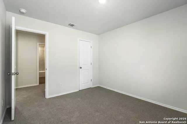 4006 Bay Leaf Von Ormy, TX 78073