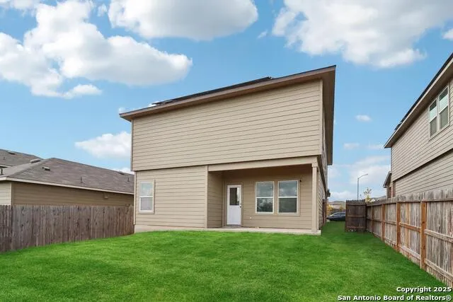 4006 Bay Leaf Von Ormy, TX 78073