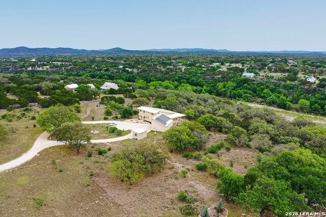 3263 Palomino Spgs Bandera, TX 78003