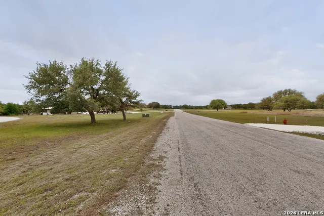 3263 Palomino Spgs Bandera, TX 78003