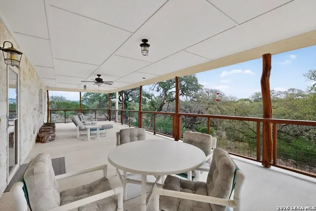 3263 Palomino Spgs Bandera, TX 78003
