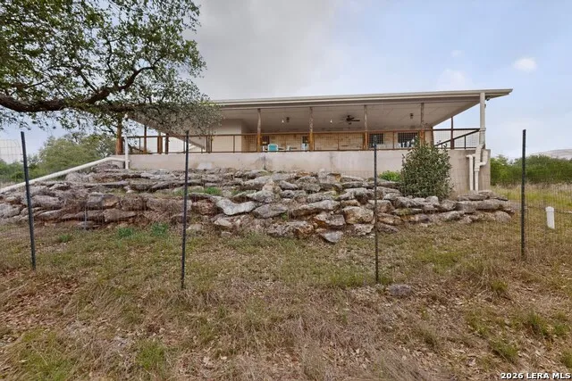 3263 Palomino Spgs Bandera, TX 78003