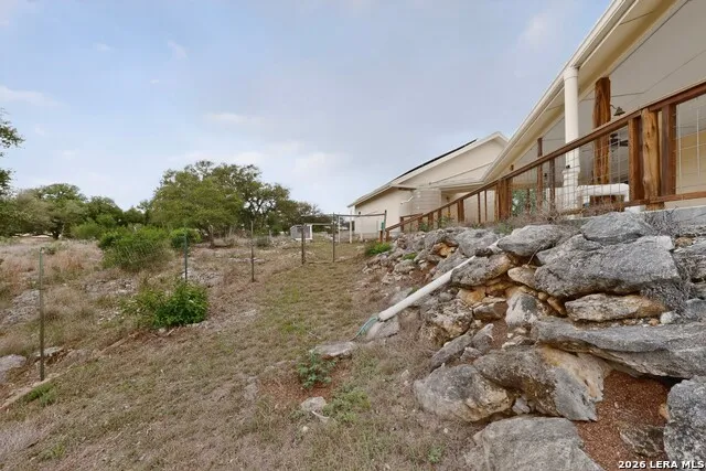 3263 Palomino Spgs Bandera, TX 78003