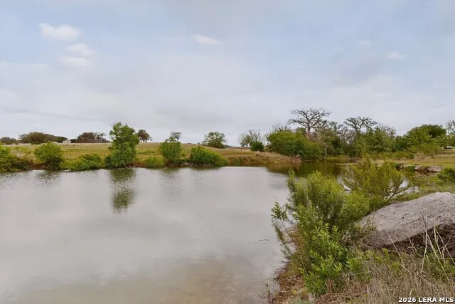 3263 Palomino Spgs Bandera, TX 78003