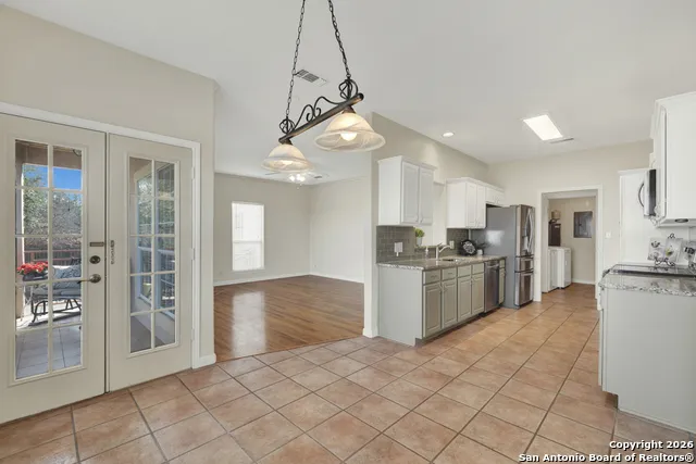 2305 CONNIE #STE 102 Canyon Lake, TX 78133