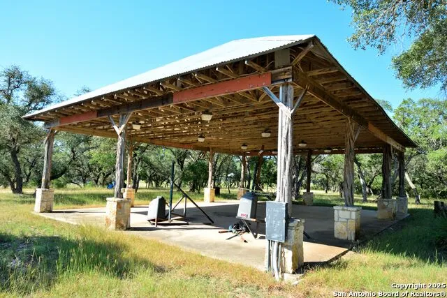 000 W Private Road 1708 Mico, TX 78056